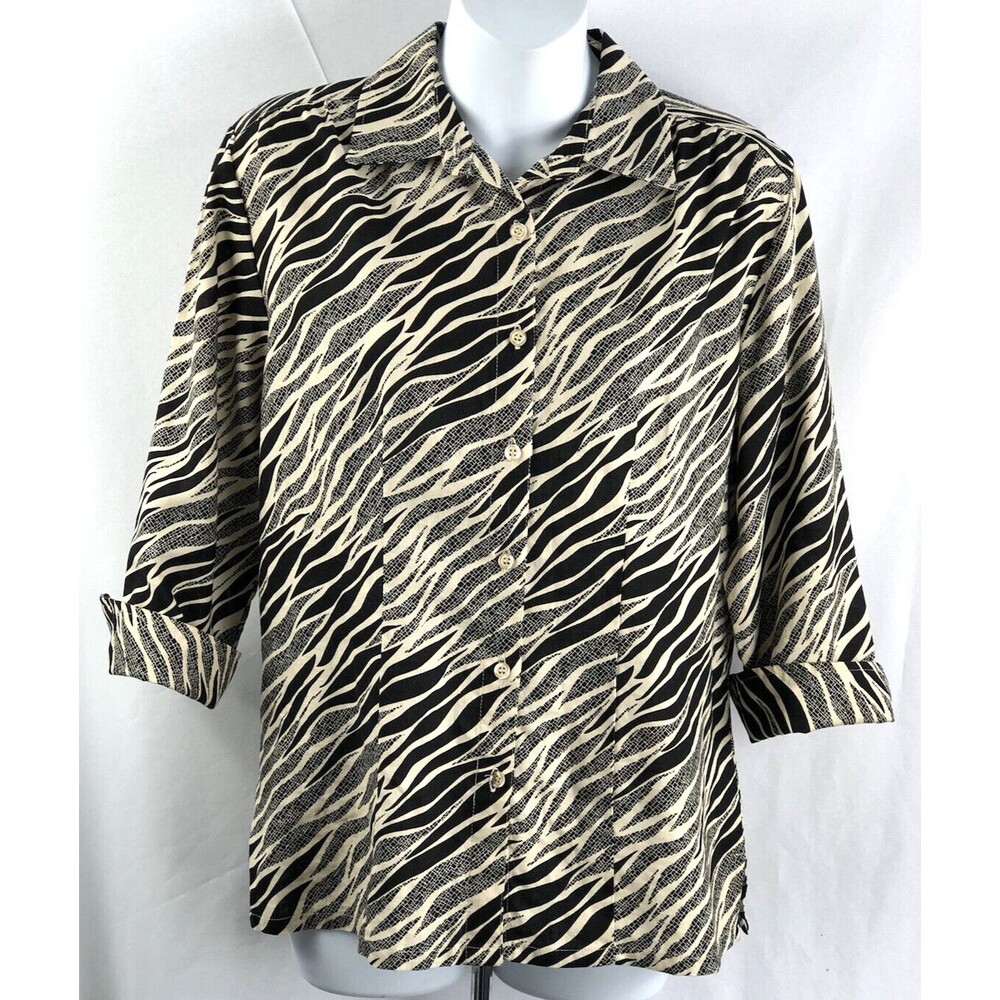 Jaclyn smith linen top S black/tan Zebra Animal button up 3/4 sleeves Career